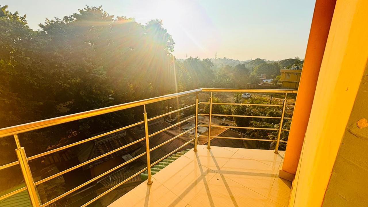 City Guest House Dimapur Luaran gambar